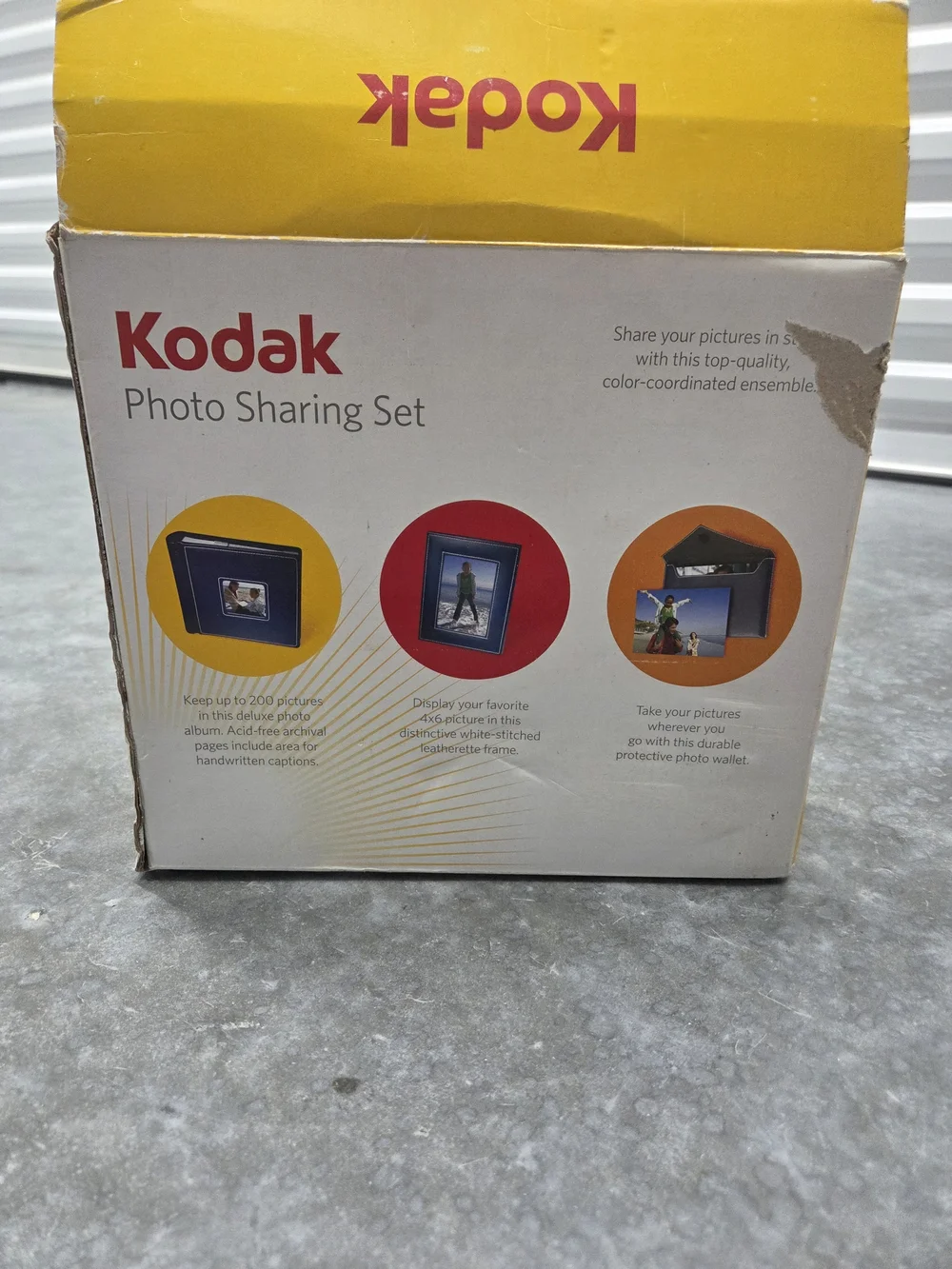 Kodak Photo Sharing Set Red Albums Album Frame Leatherette